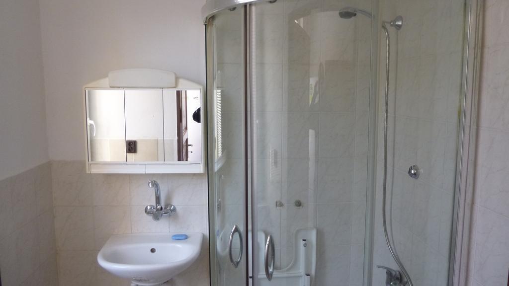Apartmanovy Byt Pri Zubacke Štrba Habitación foto